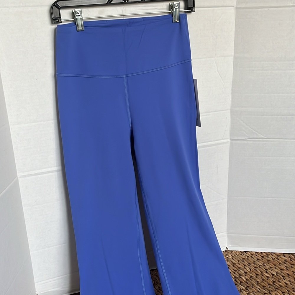 Lululemon Groove Pant SHR Flare Nulu NWT - Picture 2 of 5